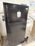 FRIGIDAIRE REFRIGERATOR