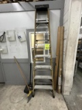 HUSKY 8' FIBERGLASS A-FRAME LADDER