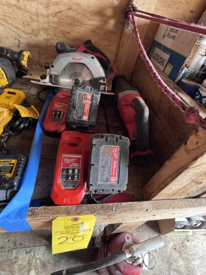MILWAUKEE CORDLESS POWER TOOLS  (PICK-UP LOCATION: POMPANO BEACH, FL)