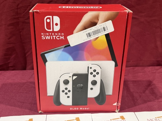 NINTENDO SWITCH OLED MODEL