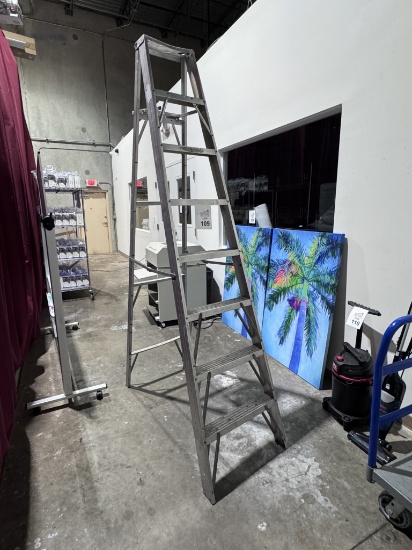 ALUMINUM 8' A-FRAME LADDER