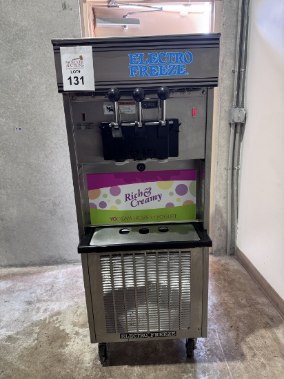 ELECTRO FREEZE SL500 COMMERCIAL TWIN-TWIST SOFT SERVE AND FROZEN YOGURT MACHINE, YEAR: 2011