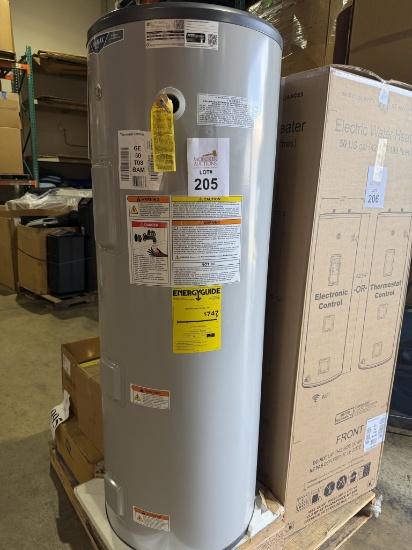 GE APPLIANCE 50 GALLON TALL ELECTRIC WATER HEATER