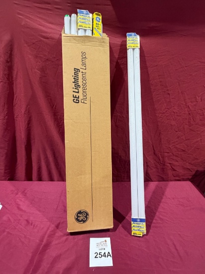 LOT CONSISTING OF GE LIGHTING FLUORESCENT LAMPS