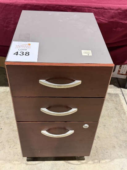 WOODEN (3) DRAWER ROLLING FILE CABINET