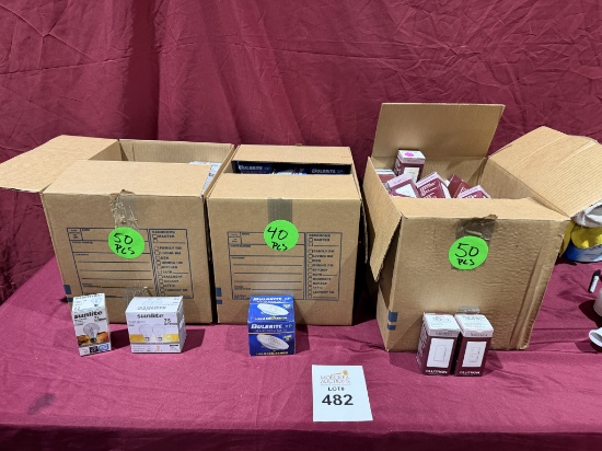LOT CONSISTING OF ASSORTED LIGHT BULBS (NEW)