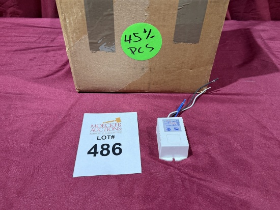 LOT CONSISTING OF (45+/-) OF LIGHT ELECTRONIC (NEW