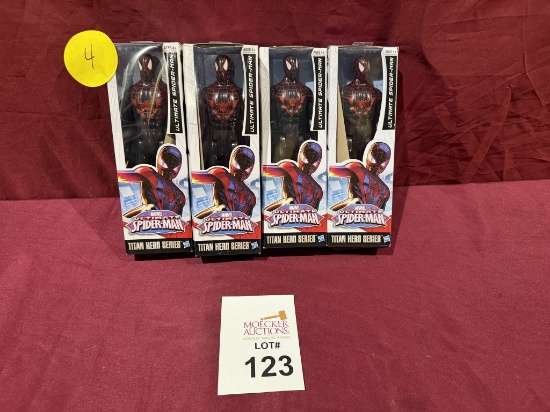 MARVEL AVENGERS ULTIMATE SPIDER-MAN TITAN HERO