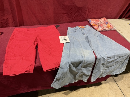 Lot Consisting Of (3) Women Apparel
