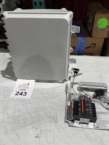 Enphase Iq Photovoltaic Combiner Box 3 (New)