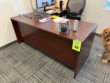 L-SHAPED WOOD DESK