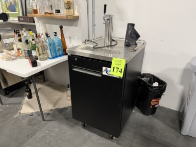 Avantco Kegerator, Model #: 178udd1hc
