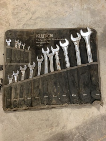 Klutch 16pc metric combination wrench set