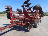 DISC HARROW, PULL TYPE, HYD LIFT AND FOLD OVER, 56 BLADE DISC, 15' CUTTING