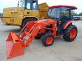 LIMITED EDITION, CLOSED CAB A/C TRACTOR, POWER STEERING, RADIO, 4x4 WITH LA