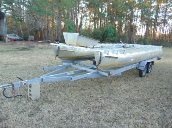 Pontoon boat (no title)