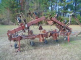 International 183 cultivator 3pt hitch hyd. flip over