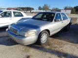 2008 MERCURY GRAND MARQUIS VIN:2MEFM75V28X621084 4 Door Sedan, 4.6L engine,
