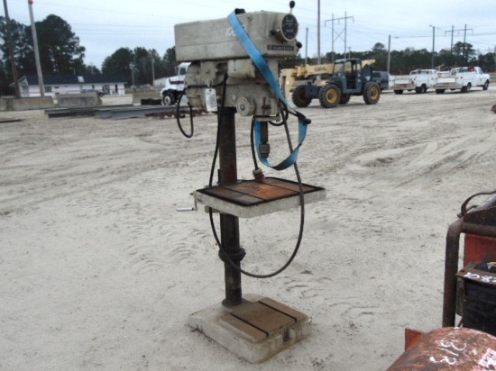 Clausing series 22V drill press