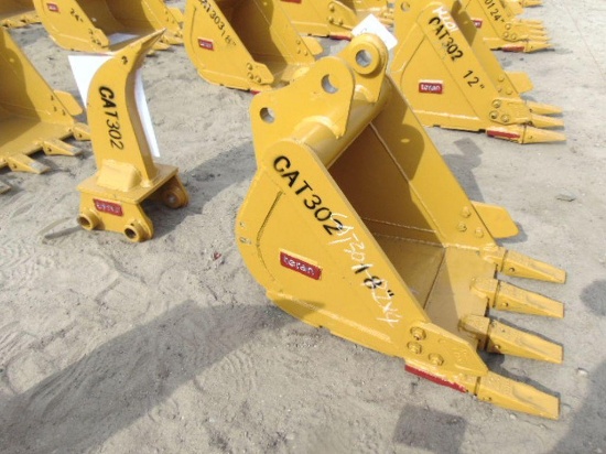 New Teran 12'' bucket for CAT 302 with side cutters, reinforcement plates and 4HD Tips, 35MM Pins