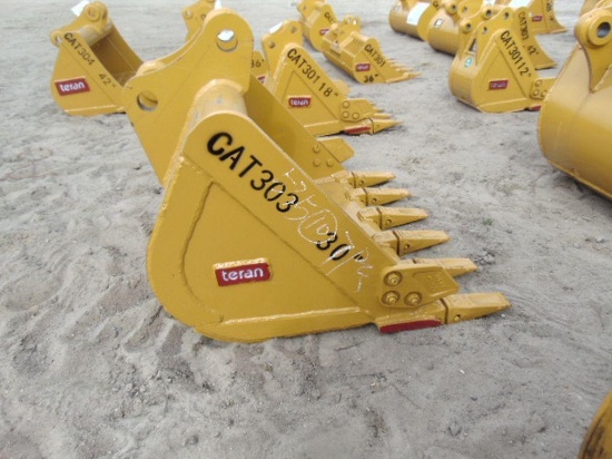 New Teran 30'' bucket for CAT 303 with side cutters,reinforcement plates and 6HD TipsPIN40x260MM