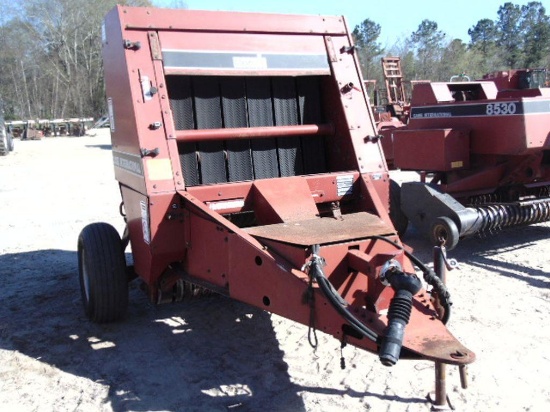 Case IH 8430 pull type round baler 47x51 bale size S/N: CFH0012013