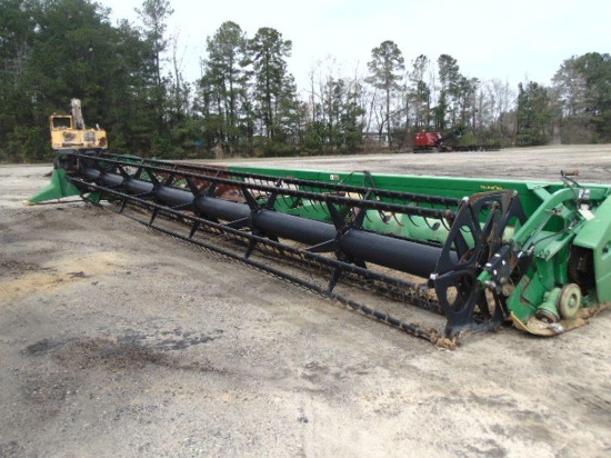 John Deere 635F Grain Head (some fire damage) S/N: 1H00635FE9073582