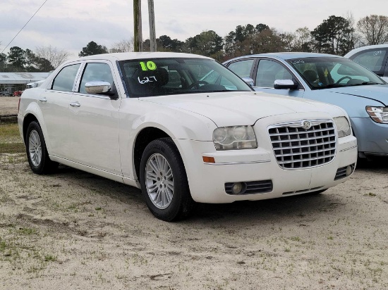 2010 CHRYSLER 300 VIN:2C3CA4CD7AH162144 Touring 2.7L engine, A/T, cloth interior, power windows &