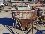 Garbro 413R 1/2yard concrete bucket