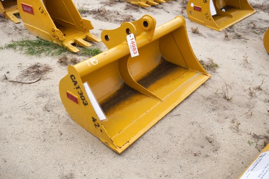 Unused Teran Clean-Up Bucket 42inch for CAT303