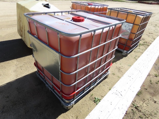 250 gallon plastic tank w/metal cage