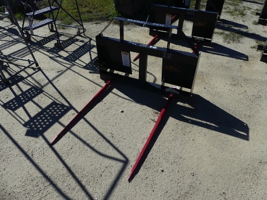 Landhonor skid steer bale spear