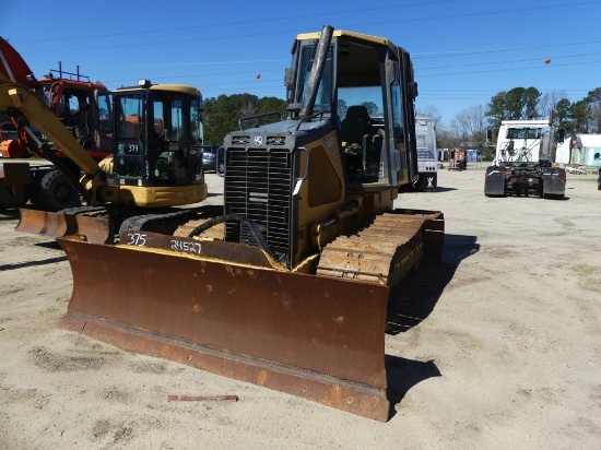 JOHN DEERE 450J LGP dozer, closed A/C cab, 24inch steel tracks, 115inch 6way blade, 9,124hrs, s/n: T