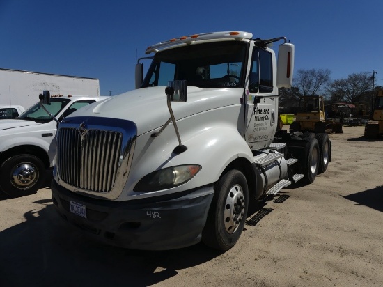 2010 INTERNATIONAL NAVISTAR T/A day cab road tractor, Cummins diesel 15x450ST, 450hp 10 spd Eaton Fu