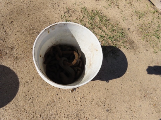 Bucket of chain