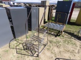 3step ladder w/hand rails & wheels