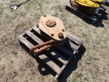 (1) crane cable pulley