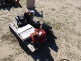 Pallet w/Briggs & Stratton engines