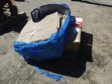 (1) New aluminum Derck plate, (2) new bolt on trailer fenders w/mounting kit, KW left side front 1/4