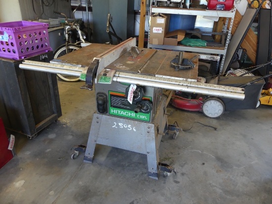 Hitachi table saw