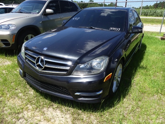 2014 MERCEDES-BENZ C300 4door compact car, V6 engine, leather interior, power windows, power locks,