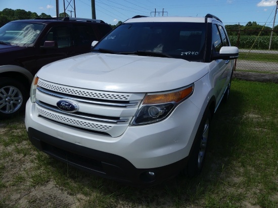 2014 FORD EXPLORER Limited Suv, 4wd, 3.5L engine, A/T, power windows, power locks, keyless entry, le