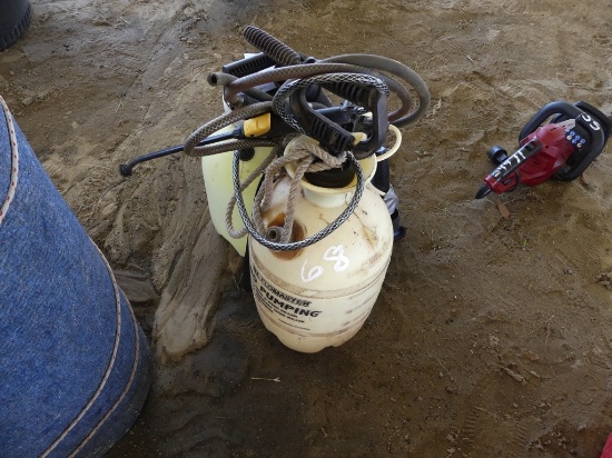 Pump sprayers
