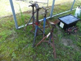 (4) pipe stands