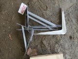 Shelf brackets
