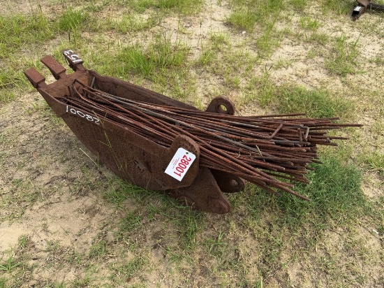12inch backhoe bucket w/pins
