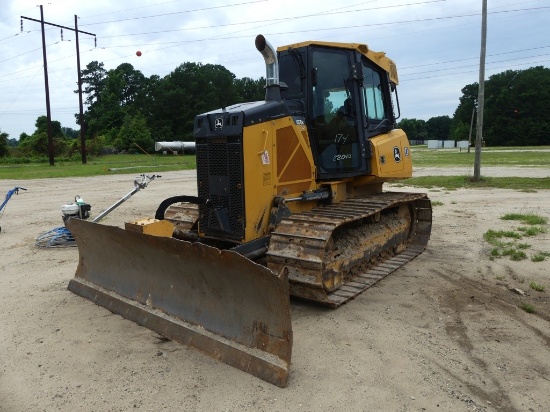 2018 JOHN DEERE 650K LGP Dozer, closed A/C cab, 24inch steel tracks, 122inch 6way blade, 6595hrs, s/