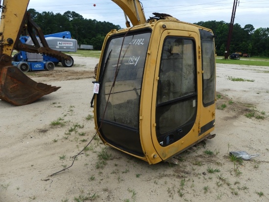 JOHN DEERE Excavator Closed Cab Body Only **Fits John Deere 200LC excavator**