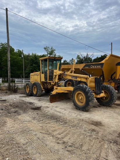 JOHN DEERE 670B Motor Grader, s/n: DW670BX512422