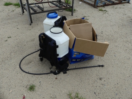 Kobalt 6gallon portable air compressor w/(2) 40V backpack sprayers